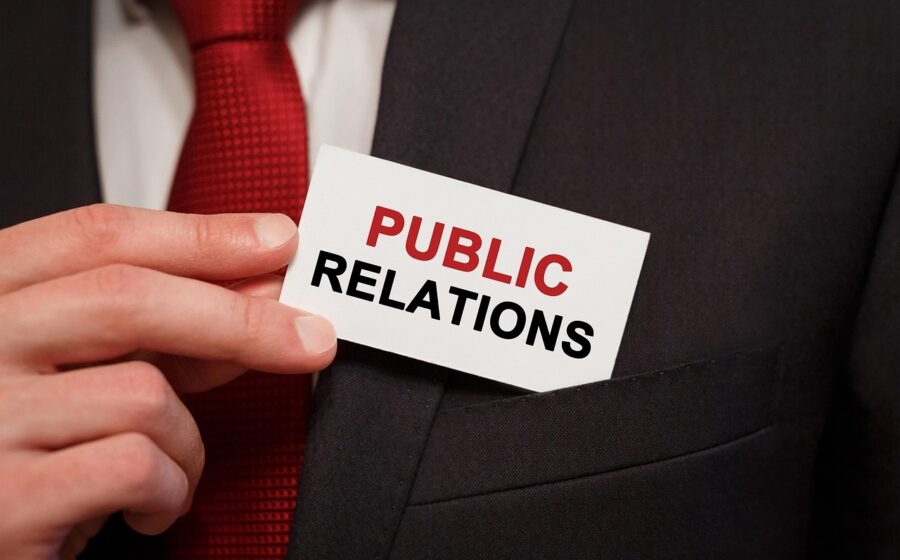 Scopri di più sull'articolo PR Manager: competenze, ruolo e sfide della comunicazione moderna